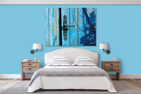 Wandbild: Blaue Tür im Sonnenschein