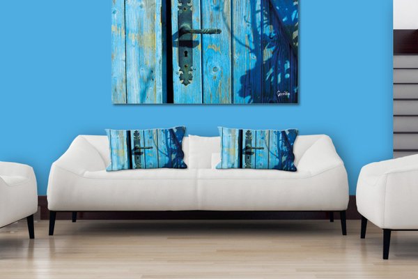 Dekokissen Set, Blaue Tür im Sonnenschein, 80 x 40 cm, Premium Kissenhülle, Zierkissen, Kissenbezug